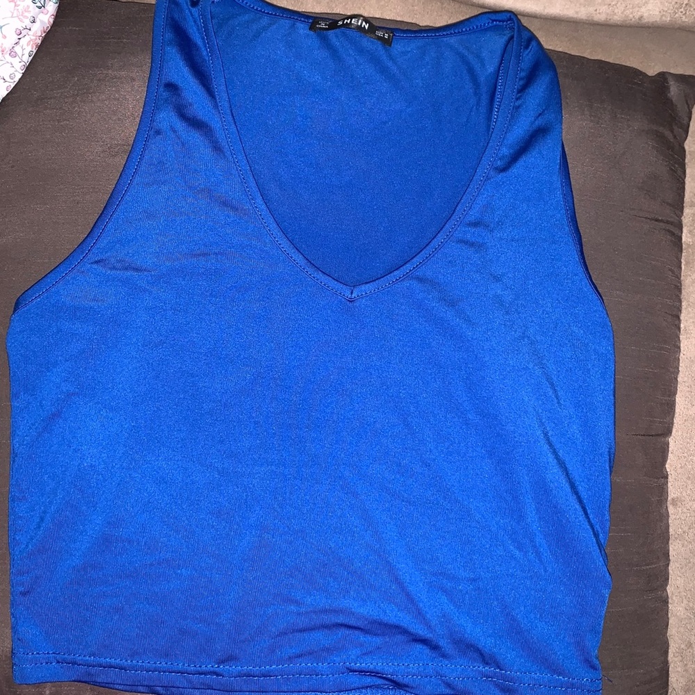 SHEIN athletic crop top
